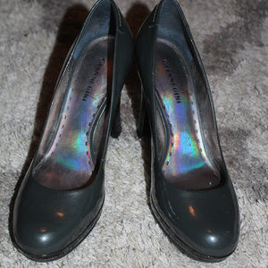 Gianni Bini Chunky Heels size 9